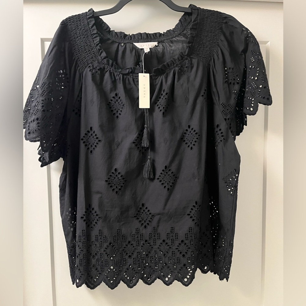 Adiva Black Eyelet Top-NWT-size 3X
